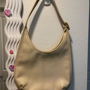 Elegant Cream Shoulder Bag